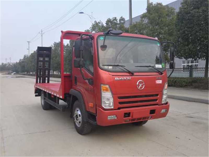 國(guó)六大運(yùn)藍(lán)牌平板運(yùn)輸車