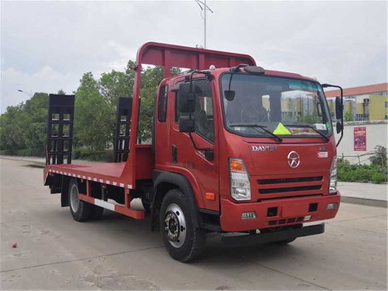 國(guó)六大運(yùn)平板運(yùn)輸車