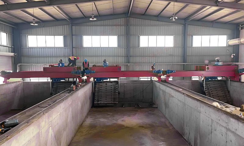 鏈板式堆肥翻拋機產品特點